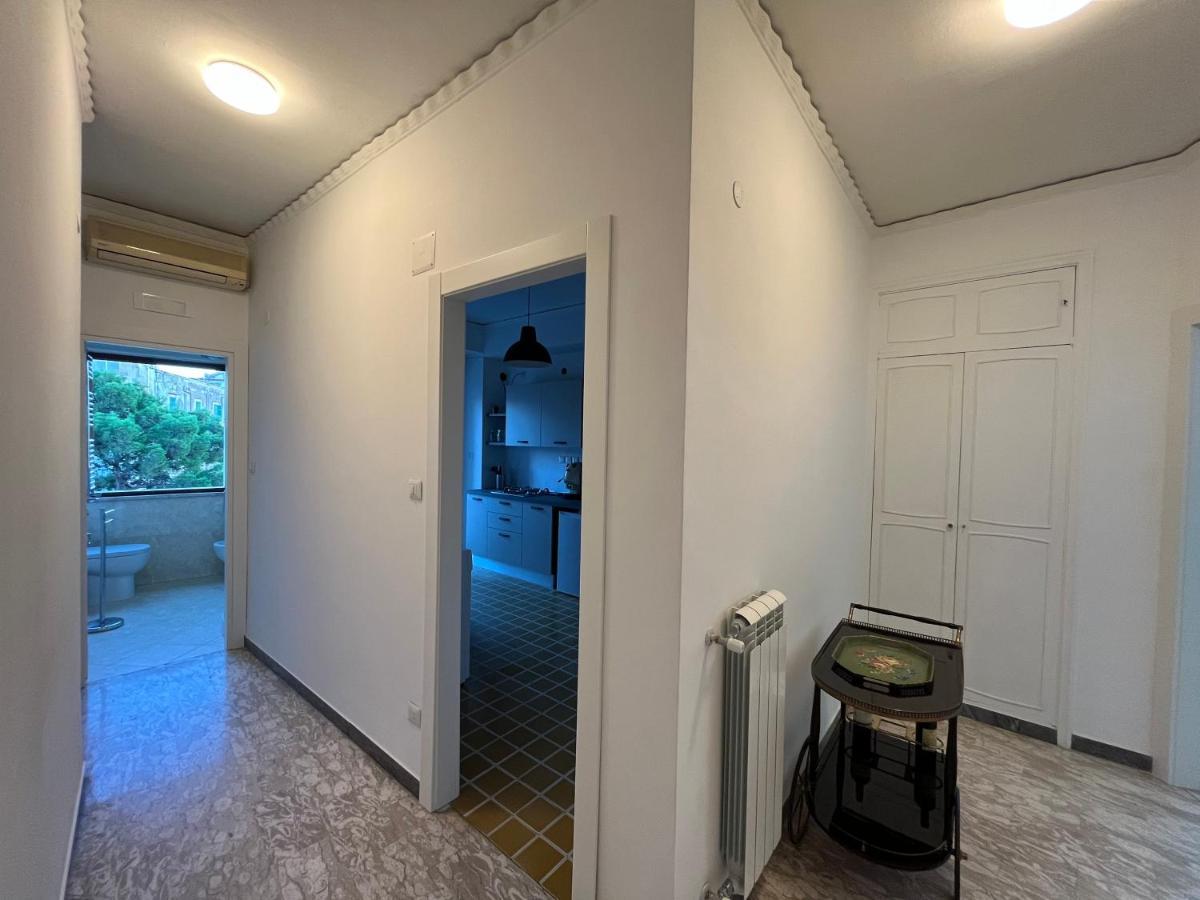 شقة Balcony House نابولي المظهر الخارجي الصورة